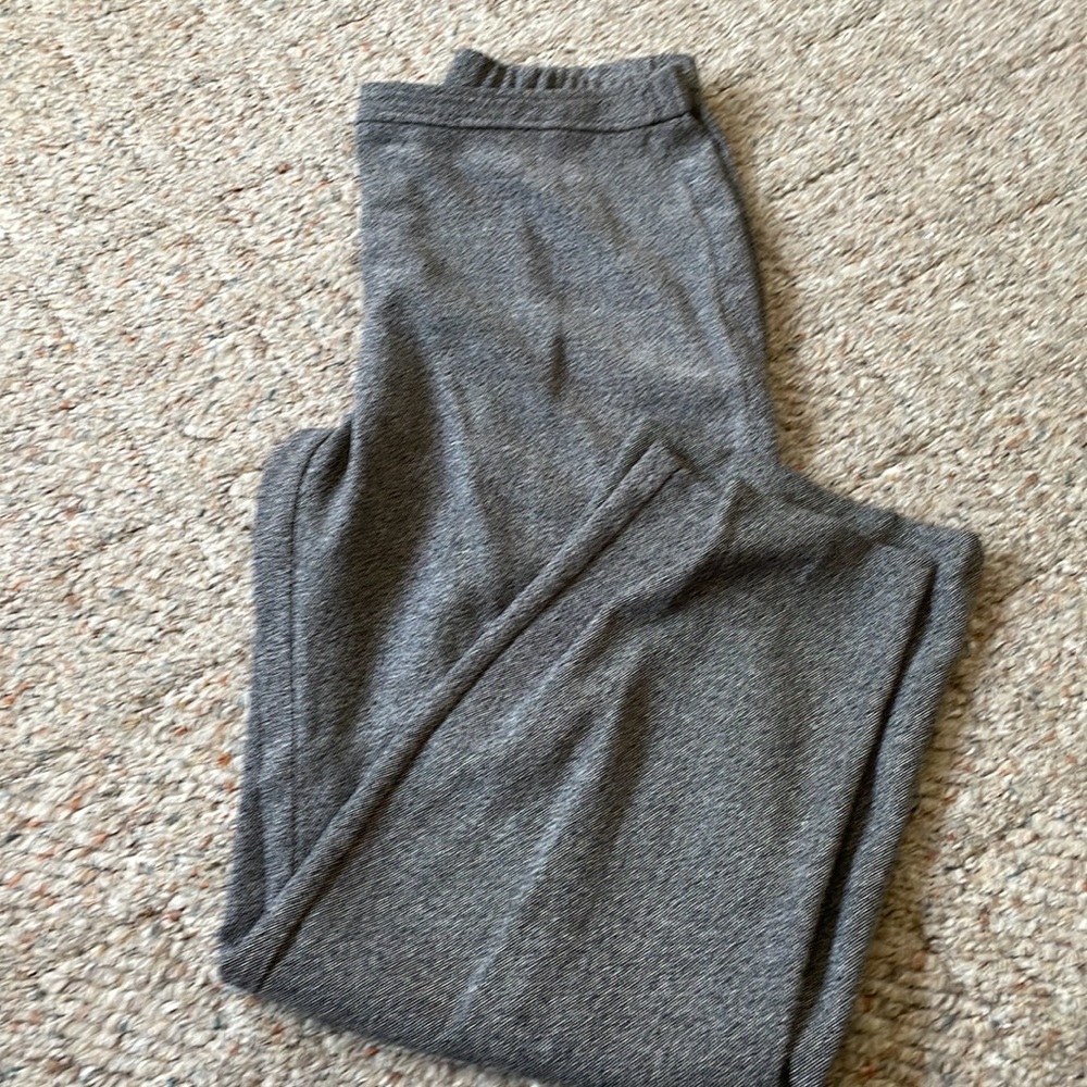 Suit - Picture 3 of 5
